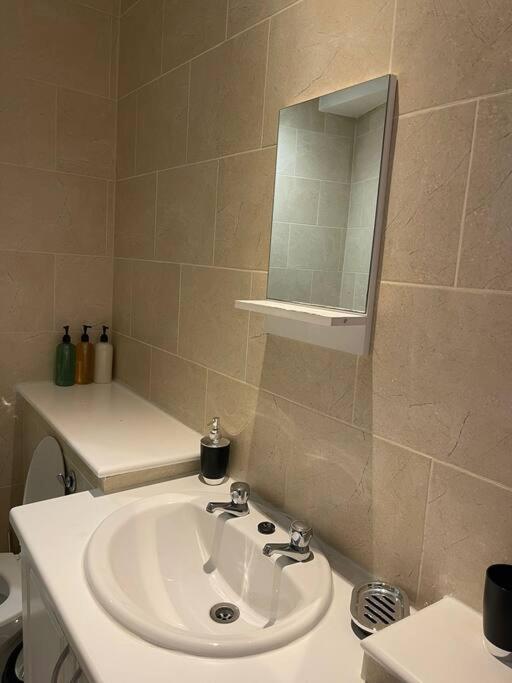 Apartamento 2 Bed Flat Outside Liverpool Street Station! Londres
